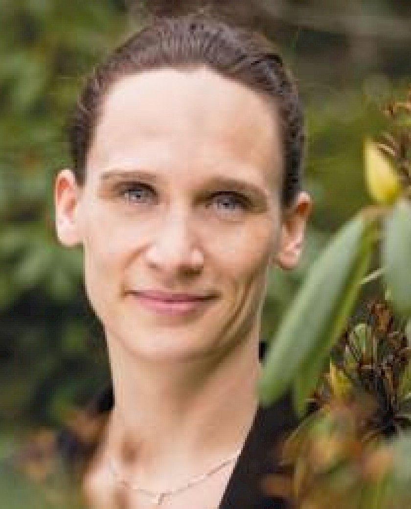 Celine Claudon photo